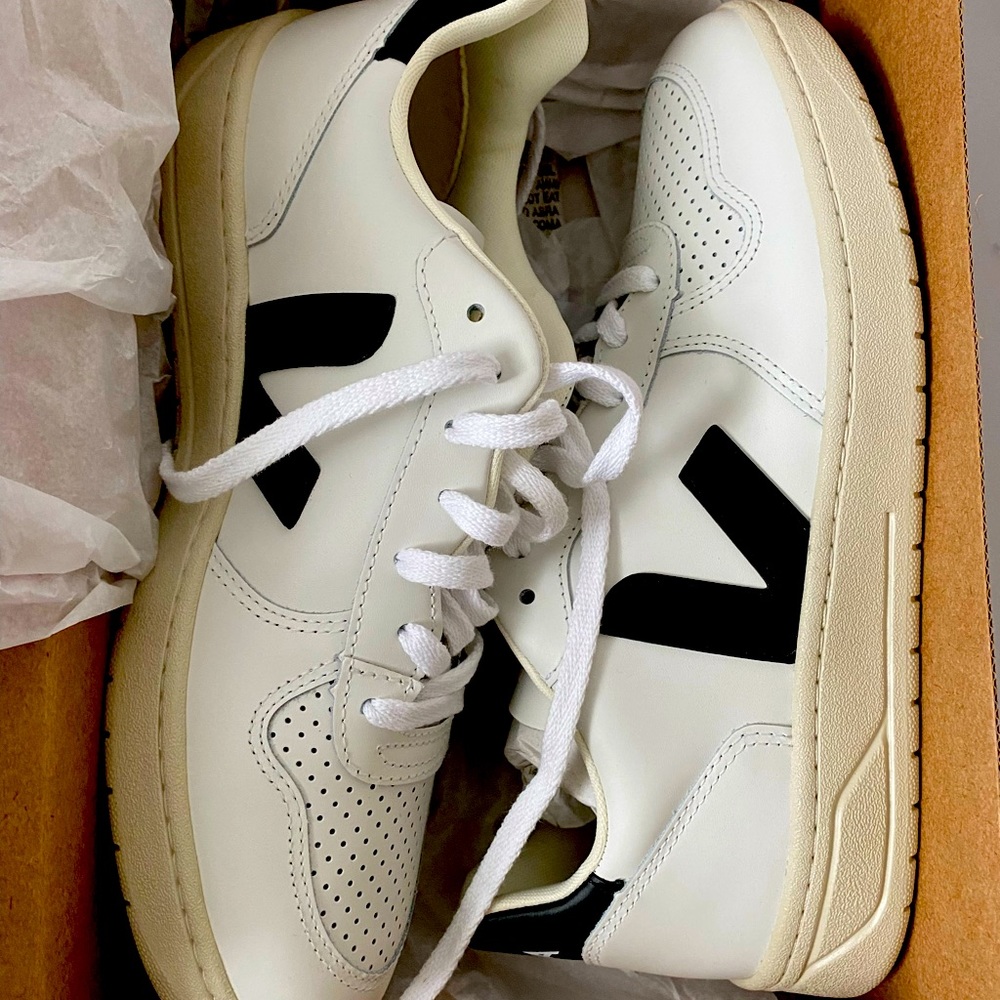Veja white sneakers brand new with tags